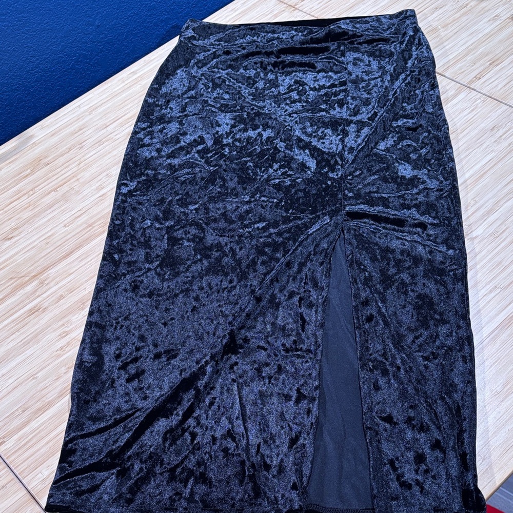 Black Velvet 90s style Pencil Skirt